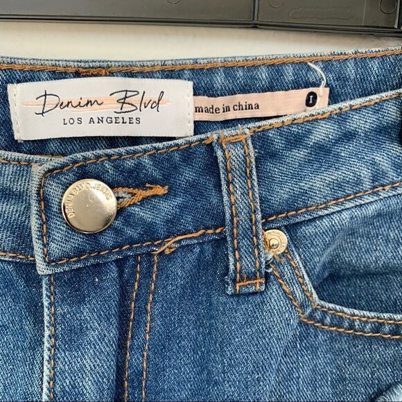DENIM BLVD JEANS - Picture 11 of 15